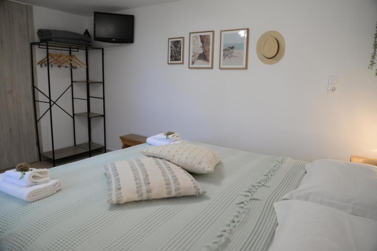 Myrtus Guest House Myrties Екстер'єр фото